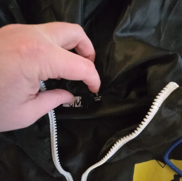 MTV Music Television Lightweight Quarter Zip Pullover Windbreaker Jacket Men's S - Picture 3 of 4